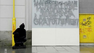 Graffiti Statue by Mathieu Tremblin