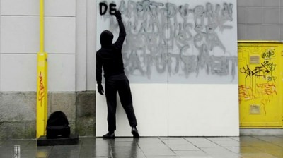 Graffiti Statue by Mathieu Tremblin